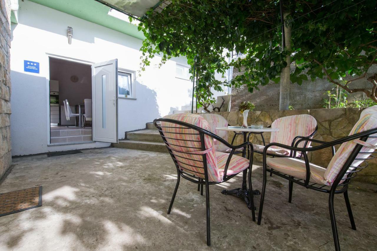 Strma Apartments Вис Экстерьер фото