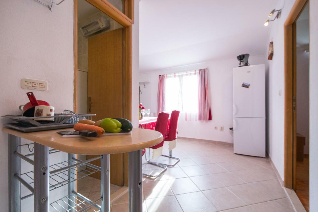 Strma Apartments Вис Экстерьер фото